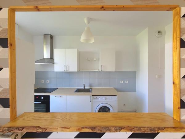 2 pièces - 50 m² avec balcon - cave - garage