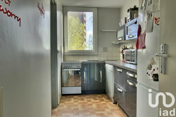 Appartement à vendre 3 pièces 68 m² Cergy