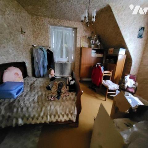 Maison d'habitation à vendre dans le centre de Châteauneuf du Faou, Finistère 29