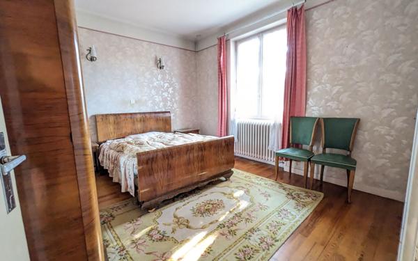 Maison à vendre    6 pièces • 177,18 m2 Sainte-Foy-lès-Lyon