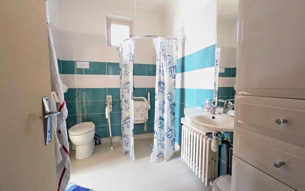 Maison à vendre    6 pièces • 177,18 m2 Sainte-Foy-lès-Lyon