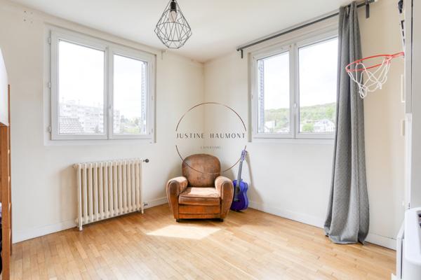 Chaville (92370) ENTRE PARIS ET VERSAILLES - CHARMANTE MAISON FAMILIALE - 4 CHAMBRES - GARAGE - BON ETAT - DPE D