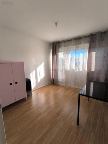 Appartement meublé à louer à Bourg-en-Bresse dans l'Ain (01000), ref : T4 Le PEGUY Appt entièrement MEUBLE   
Reyssouze