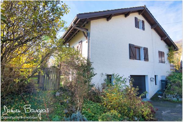 🌿 Très belle maison individuelle sur les hauteurs de Thoiry avec 680 m2 de parcelle