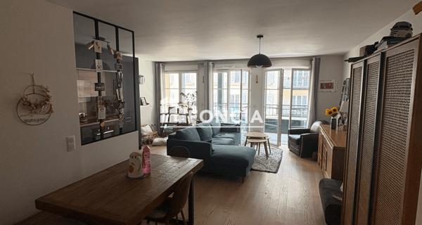 Location Appartement 4 pièces 87.59 m² - Le Plessis-robinson 92350