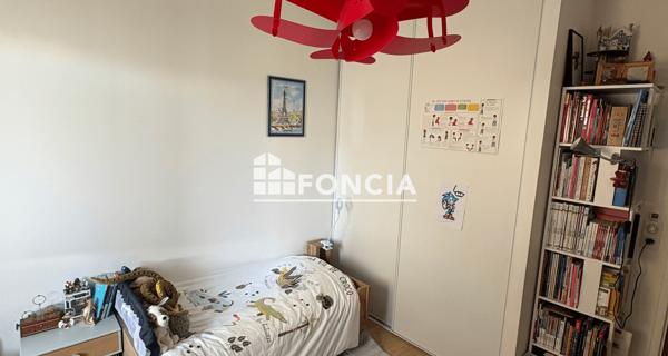 Location Appartement 4 pièces 87.59 m² - Le Plessis-robinson 92350