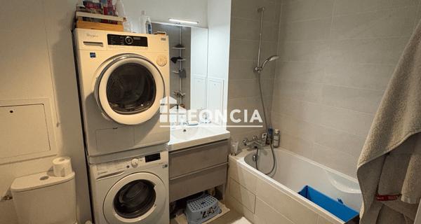 Location Appartement 4 pièces 87.59 m² - Le Plessis-robinson 92350