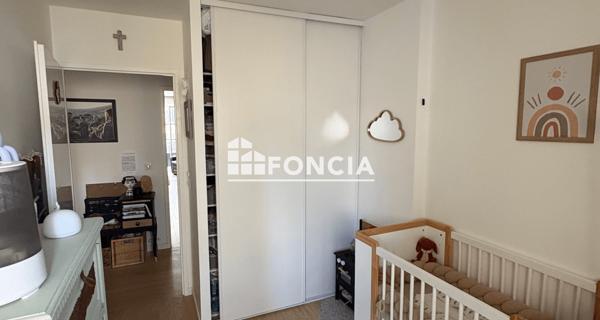 Location Appartement 4 pièces 87.59 m² - Le Plessis-robinson 92350