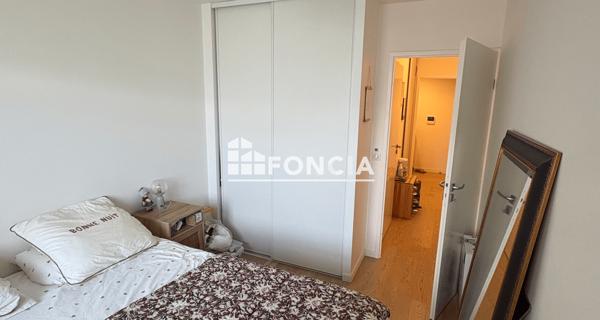 Location Appartement 4 pièces 87.59 m² - Le Plessis-robinson 92350
