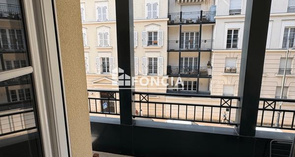 Location Appartement 4 pièces 87.59 m² - Le Plessis-robinson 92350