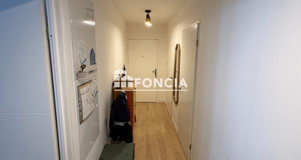 Location Appartement 4 pièces 87.59 m² - Le Plessis-robinson 92350