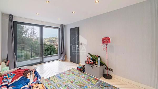 Superbe maison familiale clé en main avec vue nature à Cagnes-sur-Mer