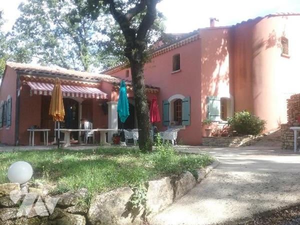 Villa 8 pièces 212m²