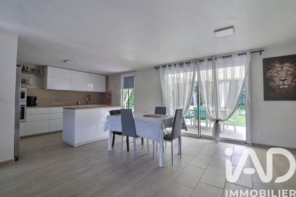 Maison à vendre 5 pièces 115 m² Calvisson