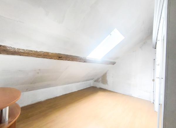 Chézy-sur-Marne (02570) Maison 7 pièces