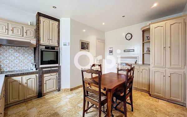 Maison à vendre    6 pièces •  Objat
