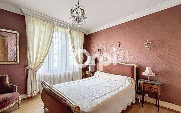 Maison à vendre    6 pièces •  Objat