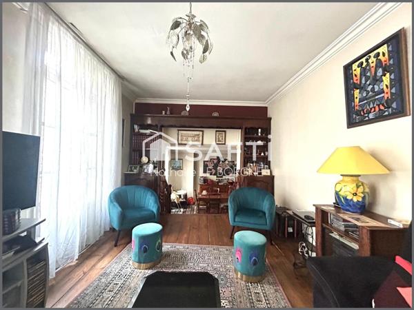 Belle maison de ville avec local professionnel