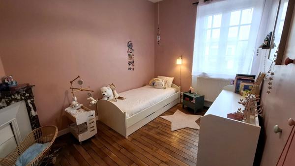 A VENDRE Maison Coup de Coeur, 7 Pièces avec Garage et Jardin - SAINT QUENTIN (02) Quartier Remicourt