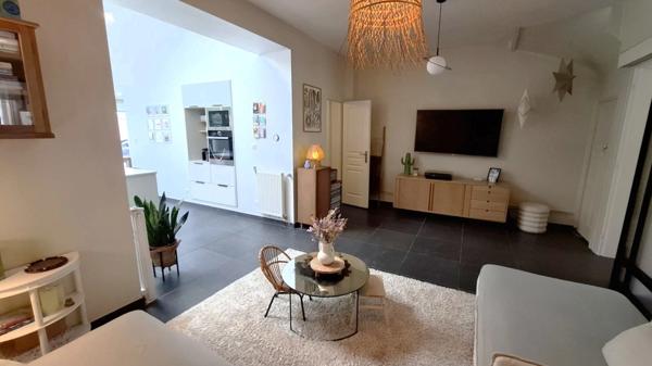 A VENDRE Maison Coup de Coeur, 7 Pièces avec Garage et Jardin - SAINT QUENTIN (02) Quartier Remicourt