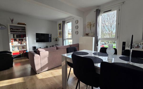 Appartement à vendre    2 pièces •  Villeneuve-lès-Avignon