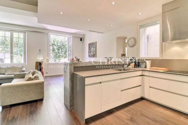 À vendre Saint-Jean-de-Luz - Appartement rénové en coeur de ville proche plage