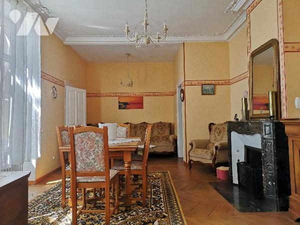 Cousances les Forges vaste maison bourgeoise avec studio indépendant