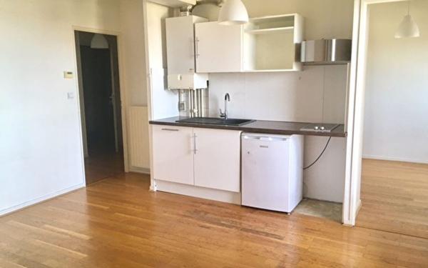 Appartement à louer    2 pièces •  Toulouse