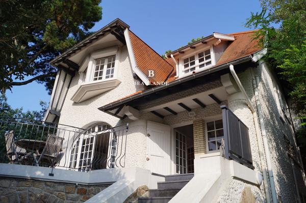 Maison La Baule 8 pièce(s) , 205 m² dont 177 m2 hab., 5 chambres, La baule 44500