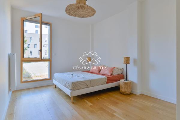 Lyon 7 -Duplex de 112,70 m² – 4 chamnbres – terrasse – garage