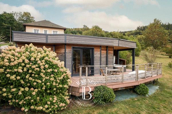 Anould, Ensemble immobilier   à vendre