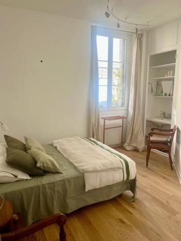 Bordeaux Quinconces appartement duplex