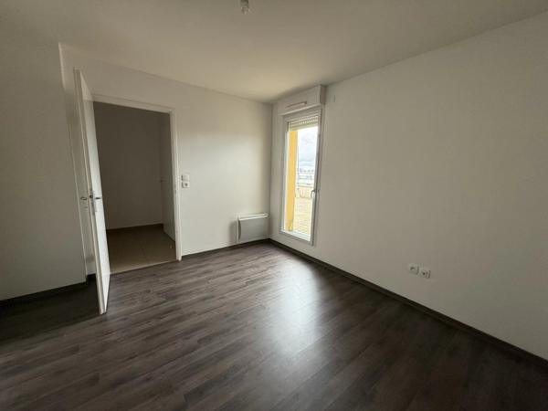 Vente                                                      Appartement
                        
                     4 pièces                      93 m2                     à Nantes