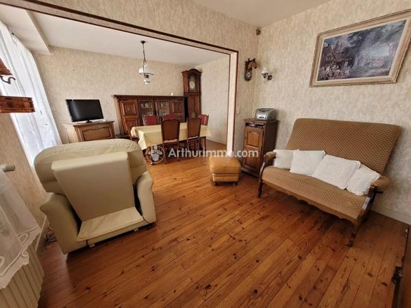 Vente Maison 4 pièces 70 m2 à Saint-Jean-d'Angély