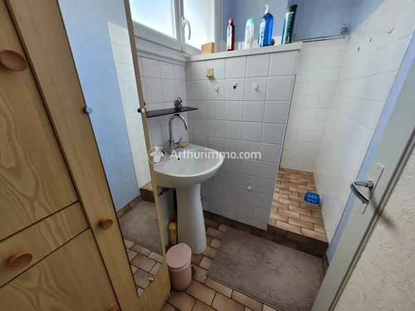 Vente Maison 4 pièces 70 m2 à Saint-Jean-d'Angély