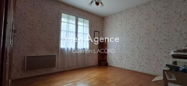 Maison à MONTRICHARD VAL DE CHER, 41400 - 6 pièces 188m²