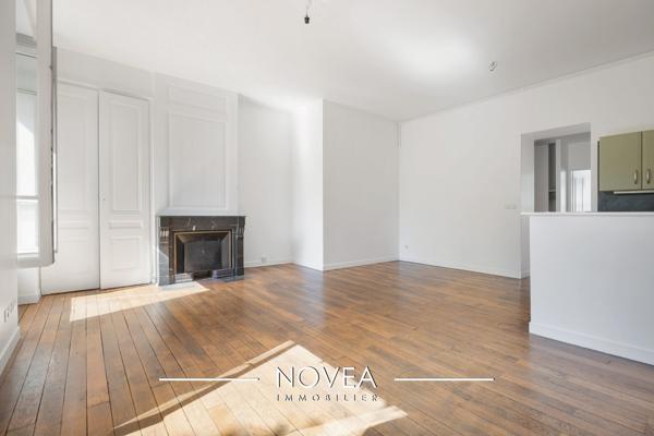 T4 - SAINTE BLANDINE - ETAGE- TRAVERSANT