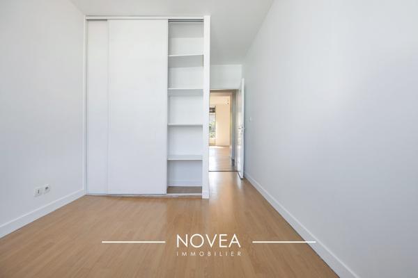 T4 - SAINTE BLANDINE - ETAGE- TRAVERSANT