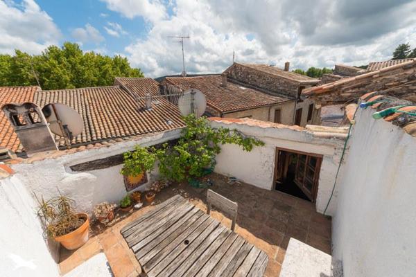 Maison à vendre |  Saint-Martin-de-Londres |  6 pièces | 105 m²