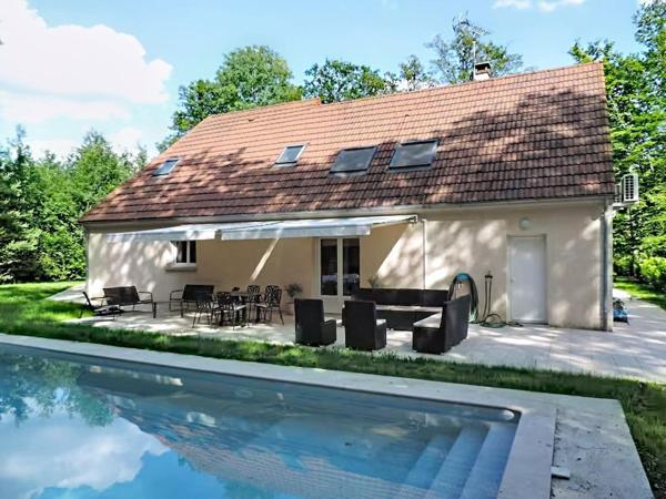 à 1h30 de Paris, au coeur de la puisaye