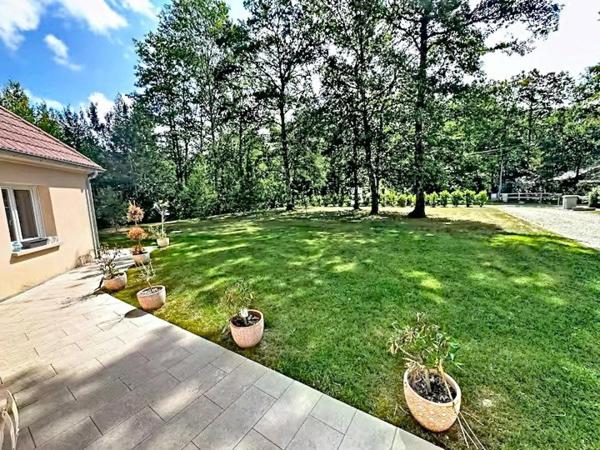 à 1h30 de Paris, au coeur de la puisaye