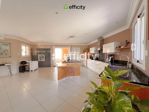 Maison 5 pièces - 170 m²