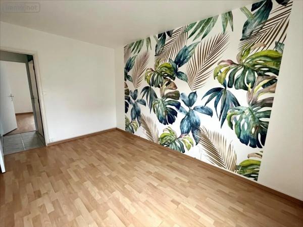 Location - Appartement Reims 51100 4 pièces 76 m 2