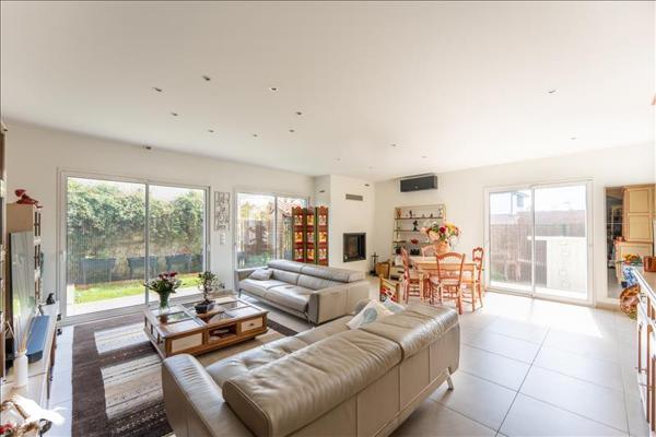 Maison à vendre |  Mérignac |  6 pièces | 167 m²