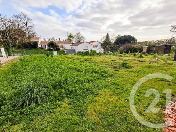 Terrain à vendre  210 m 2   LUCON  - 85