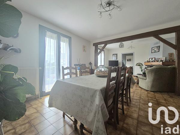 Maison à vendre 4 pièces 93 m² Faye-l'Abbesse