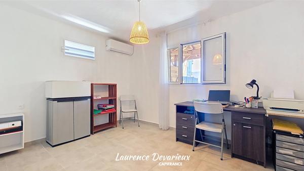 Maison à vendre 4 pièces LE MOULE (971)