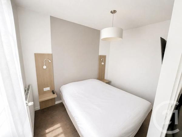 Appartement F2 à vendre  2 pièces - 38 m 2   ST NAZAIRE  - 44