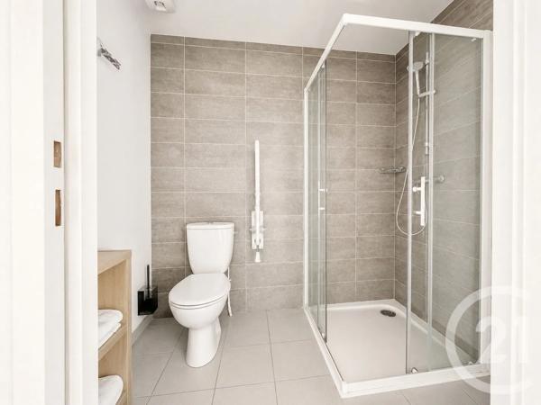 Appartement F2 à vendre  2 pièces - 38 m 2   ST NAZAIRE  - 44
