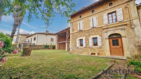 Maison ancienne renovee avec jardin secteur Cazeres